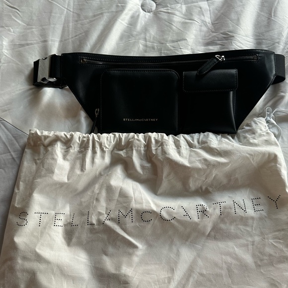 Stella McCartney BUM leather bag. NEW comes with dust bag and tag. - Picture 8 of 11